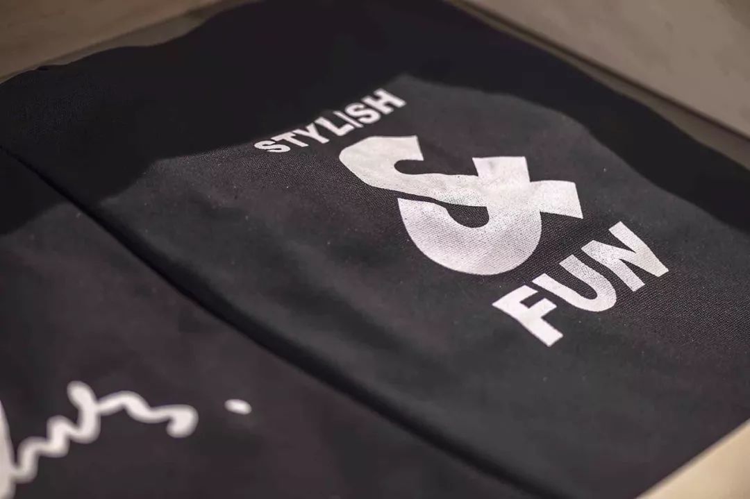 杰克瓊斯換LOGO了! 杰克瓊斯換LOGO了!